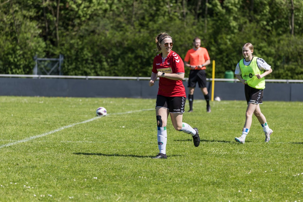 Bild 60 - F SV Henstedt Ulzburg - SV Fortuna Boesdorf : Ergebnis: 3:1